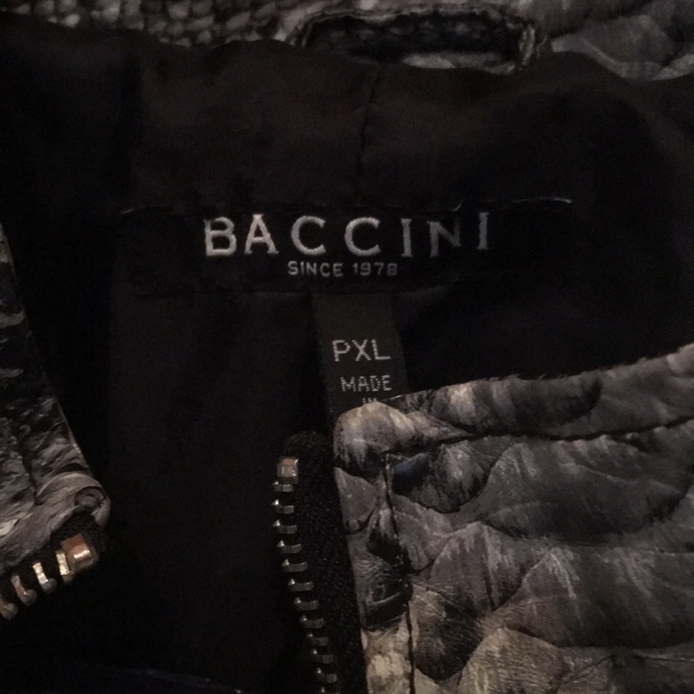 Snakeskin like Jacket - Picture 2 of 8